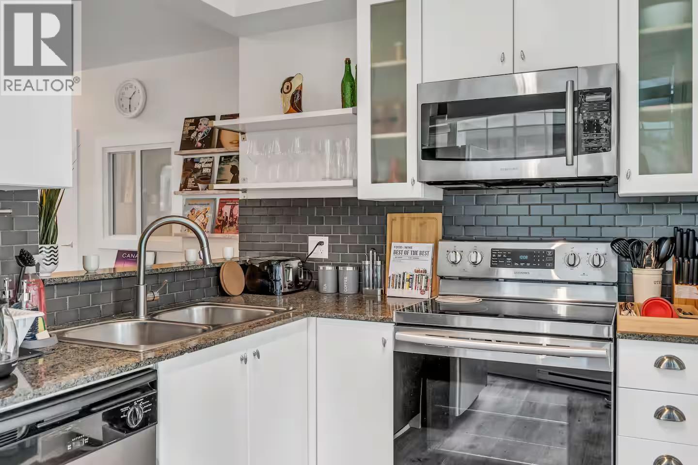 302 1238 Burrard Street, Vancouver, British Columbia  V6Z 3E1 - Photo 13 - R3068026