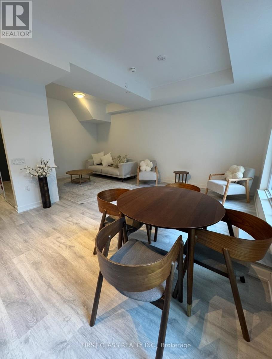 Property at N329 - 7 GOLDEN LION HEIGHTS image 4