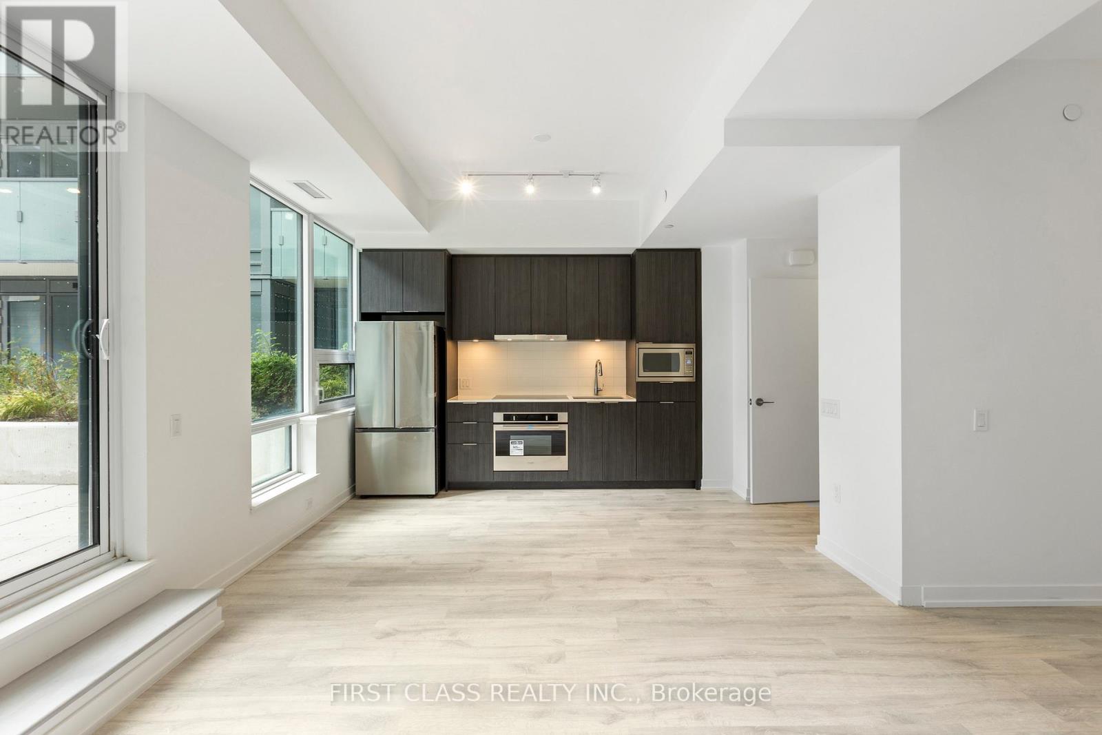 N329 - 7 Golden Lion Heights, Toronto, Ontario  M2M 0B9 - Photo 6 - C12414065