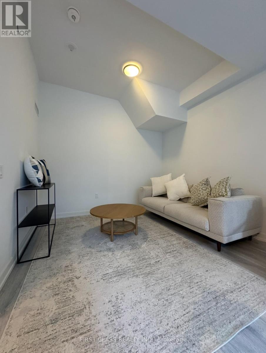 Property at N329 - 7 GOLDEN LION HEIGHTS image 3