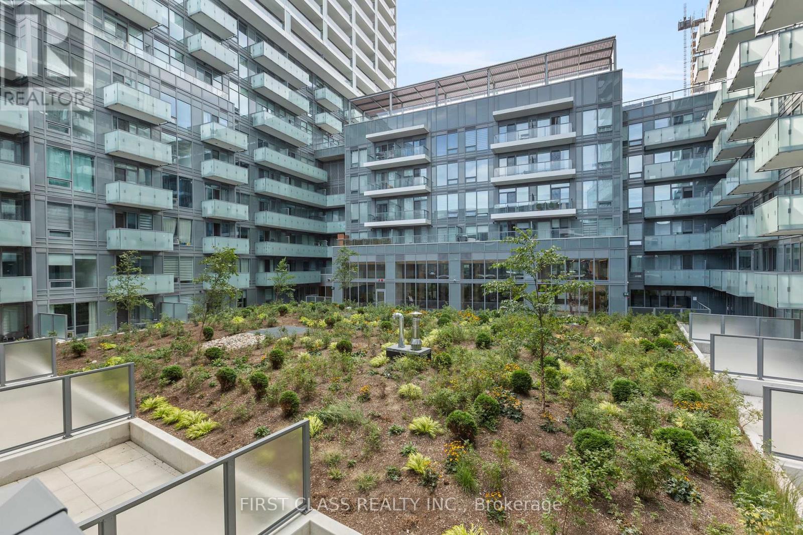 N329 - 7 Golden Lion Heights, Toronto, Ontario  M2M 0B9 - Photo 22 - C12414065