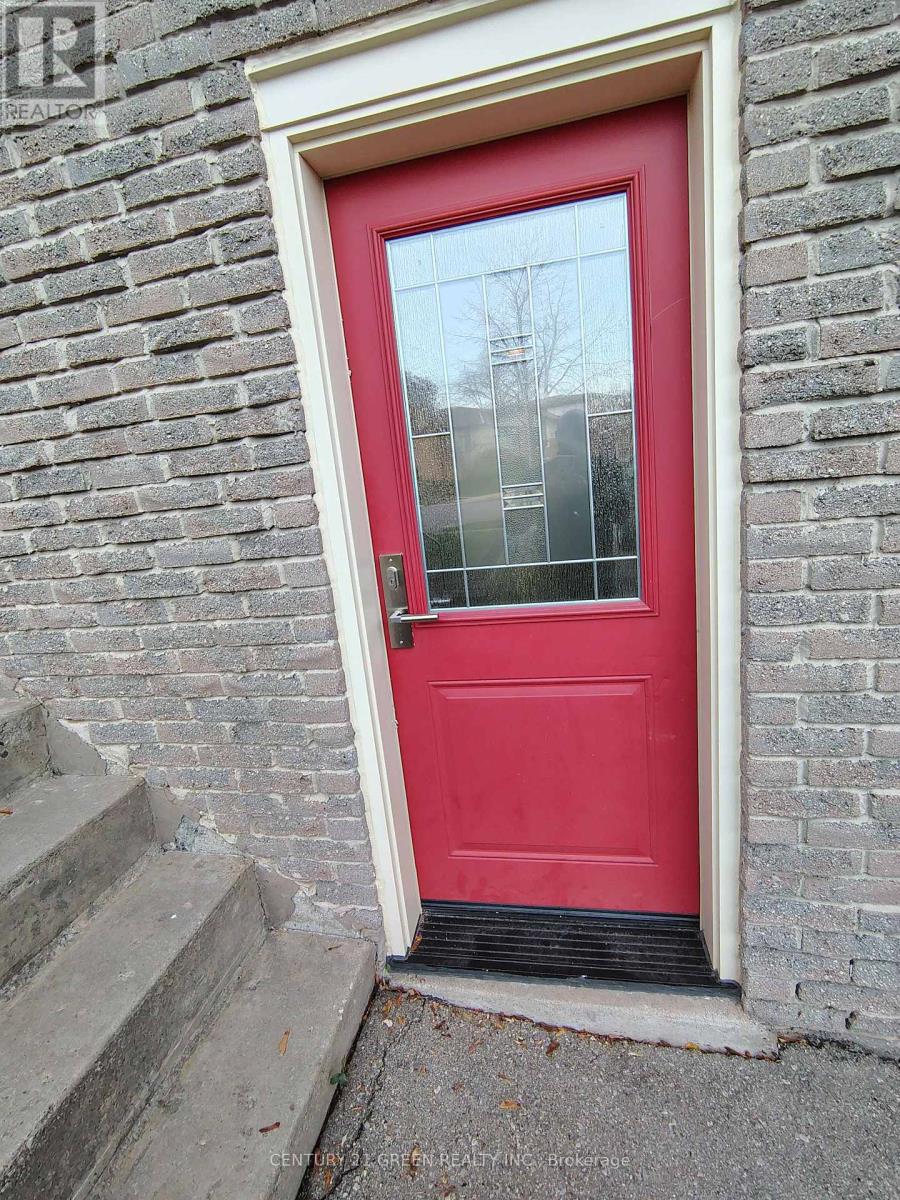 70 Orsett Street, Oakville, Ontario  L6H 2N9 - Photo 2 - W12475272