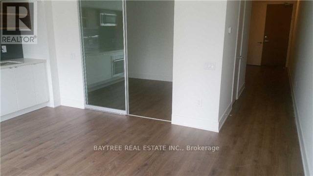 425 - 111 St Clair Avenue W, Toronto, Ontario  M4V 1N5 - Photo 7 - C12560214