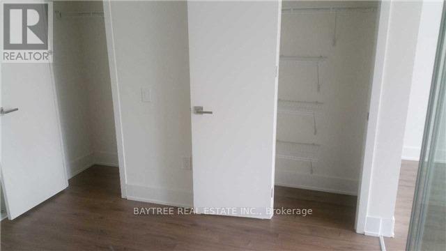 425 - 111 St Clair Avenue W, Toronto, Ontario  M4V 1N5 - Photo 9 - C12560214