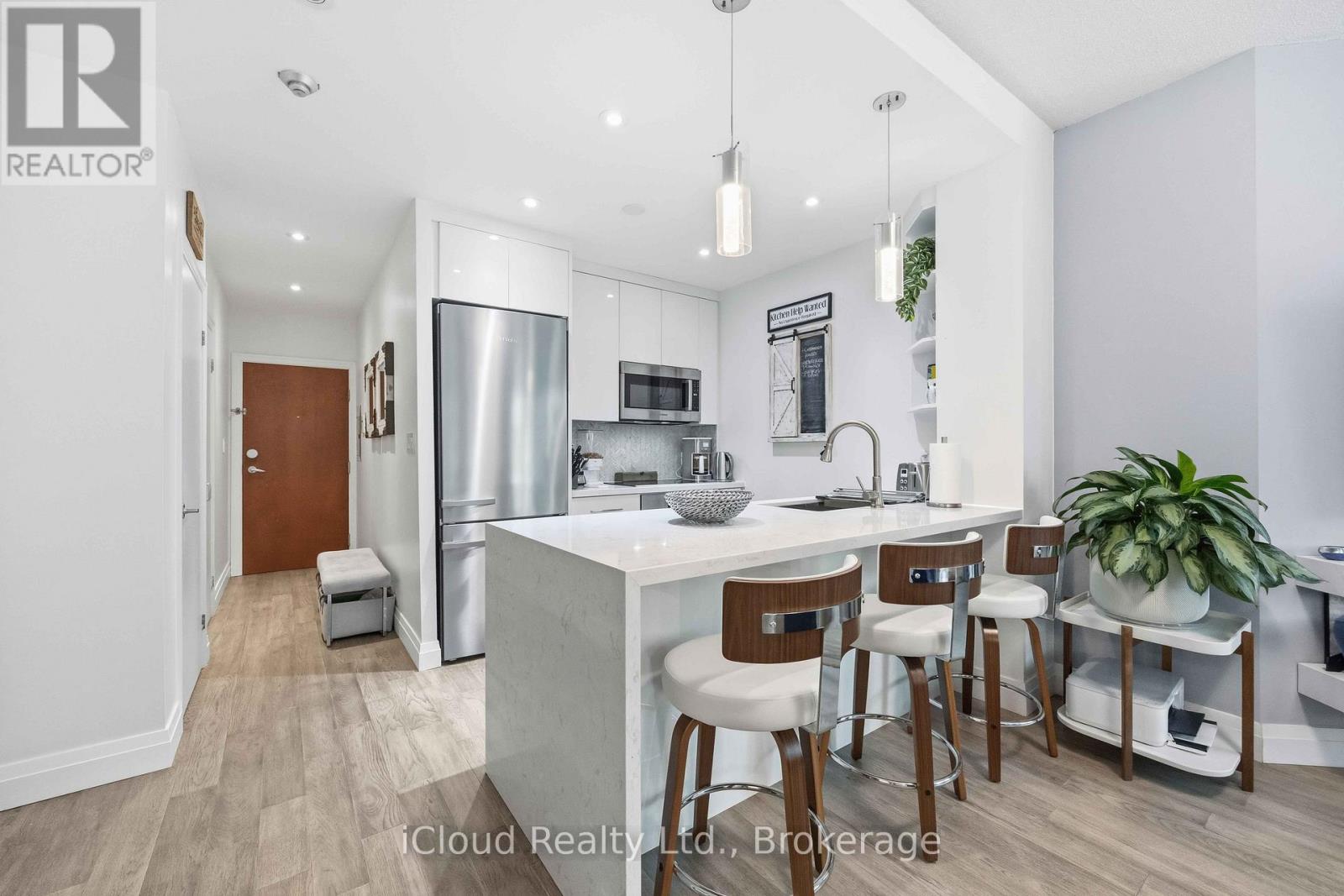 2507 - 300 Bloor Street E, Toronto, Ontario  M4W 3Y2 - Photo 6 - C12560232