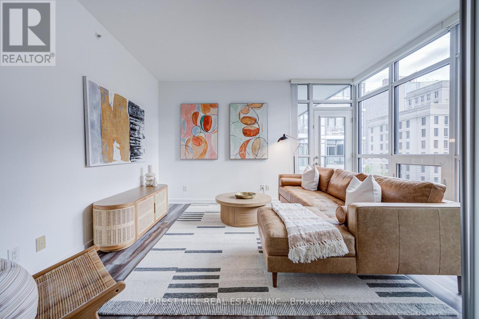 701 - 210 SIMCOE STREET, Toronto, Ontario