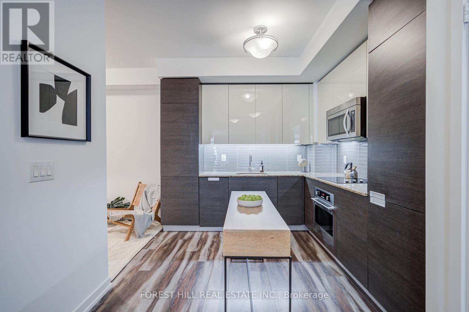 701 - 210 Simcoe Street, Toronto, Ontario  M5T 0A9 - Photo 4 - C12560236