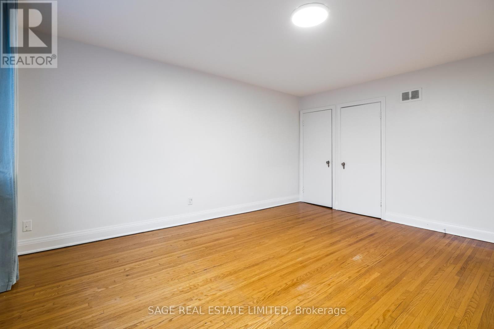 27 Peveril Hill N, Toronto, Ontario  M6C 3A9 - Photo 24 - C12560240