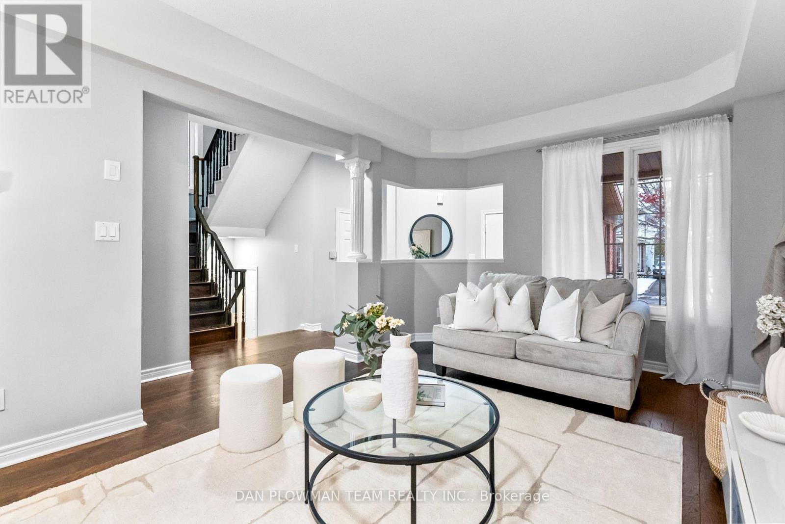 65 Sandford Crescent, Whitby, Ontario  L1R 2S1 - Photo 10 - E12560188