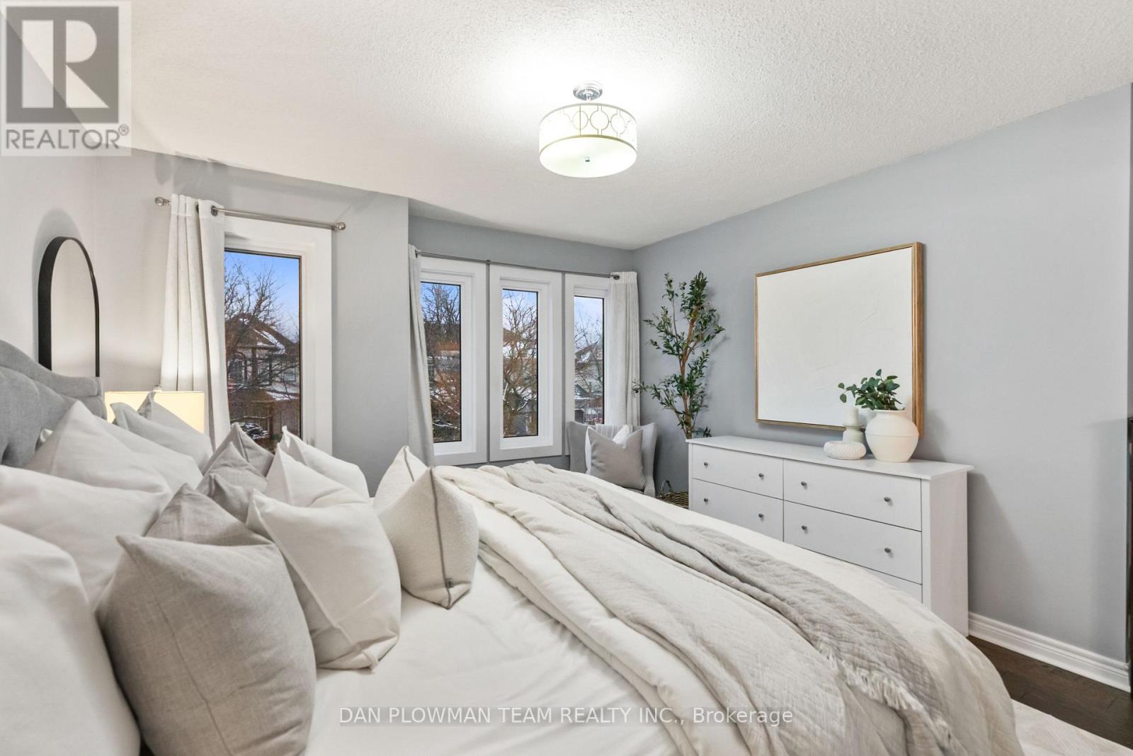 65 Sandford Crescent, Whitby, Ontario  L1R 2S1 - Photo 19 - E12560188