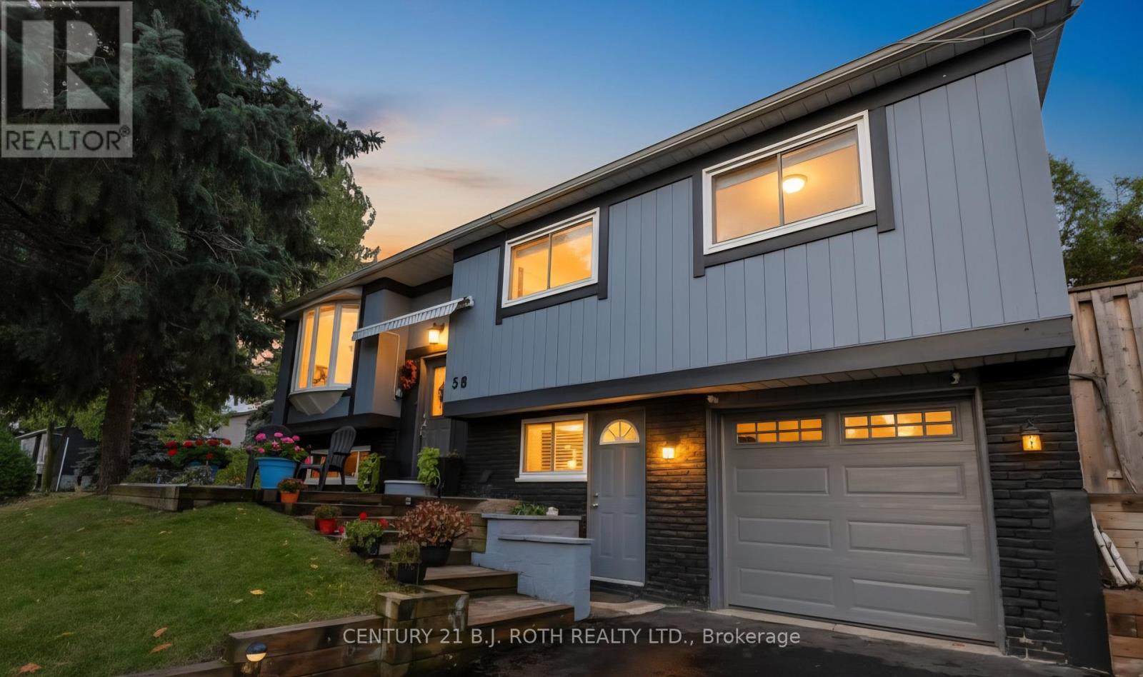 58 COLLINGS AVENUE, Bradford West Gwillimbury, Ontario