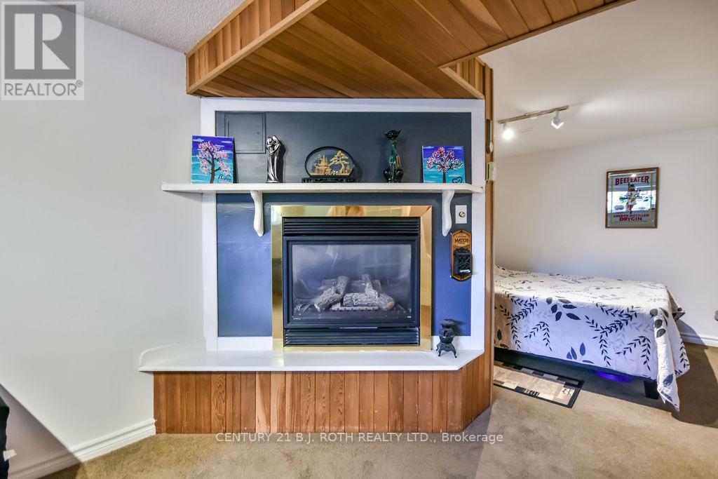 58 Collings Avenue, Bradford West Gwillimbury, Ontario  L3Z 1S3 - Photo 15 - N12560150