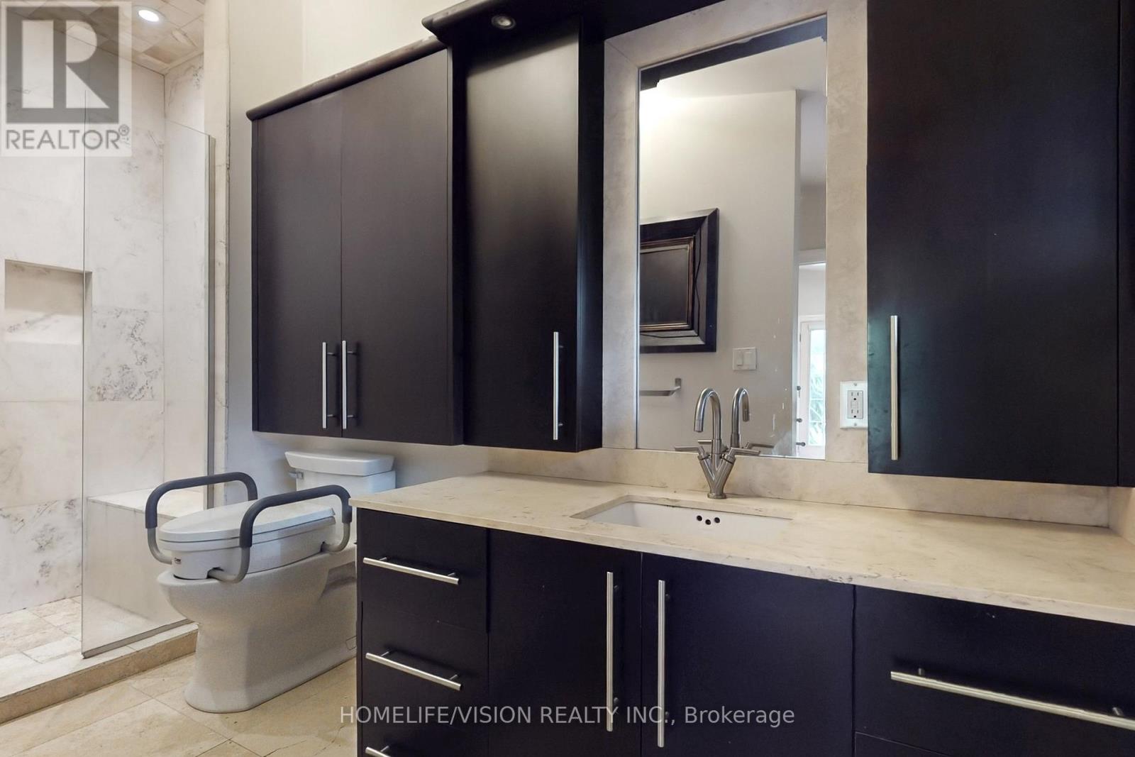 135 Patricia Drive, King, Ontario  L7B 1H3 - Photo 13 - N12560208