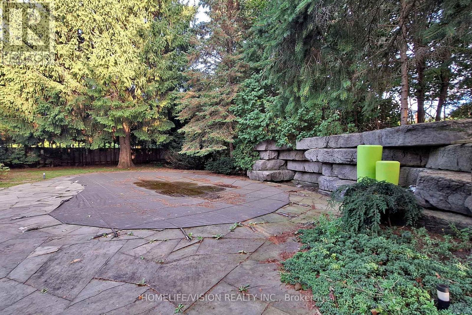 135 Patricia Drive, King, Ontario  L7B 1H3 - Photo 38 - N12560208