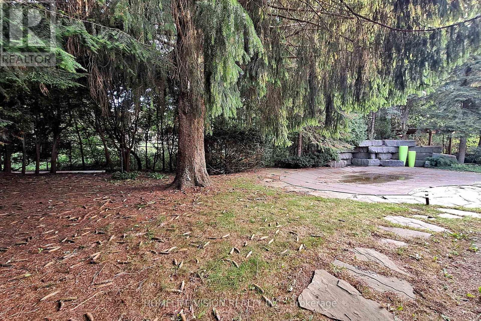 135 Patricia Drive, King, Ontario  L7B 1H3 - Photo 40 - N12560208