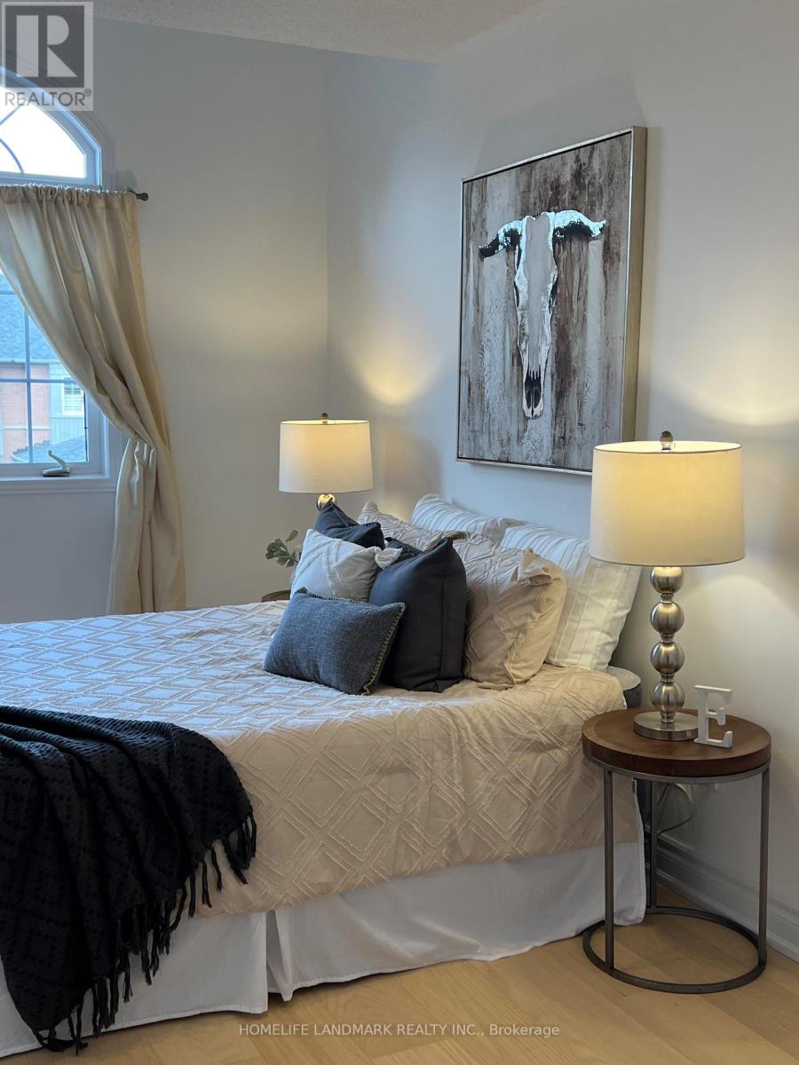 55 Quetico Drive, Richmond Hill, Ontario  L4B 4J2 - Photo 13 - N12560250