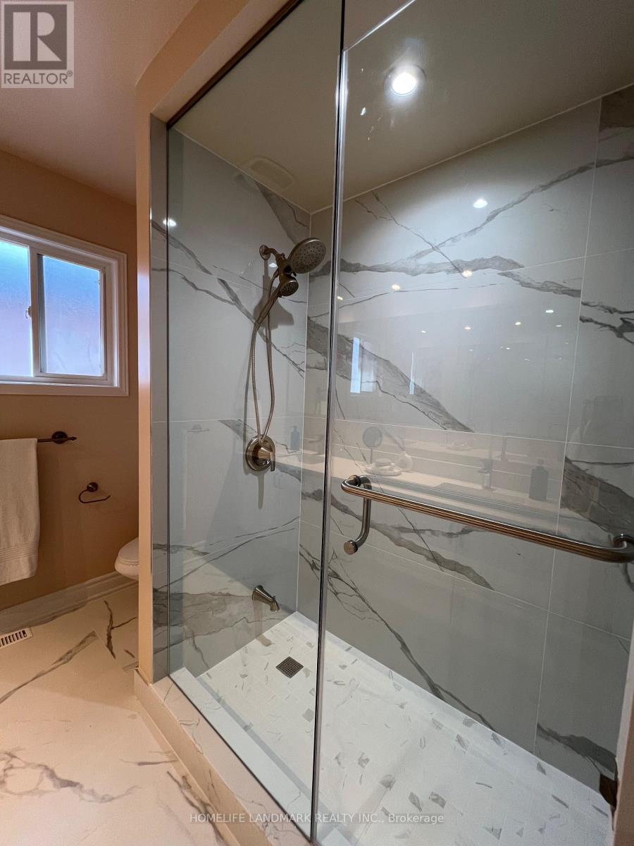 55 Quetico Drive, Richmond Hill, Ontario  L4B 4J2 - Photo 19 - N12560250