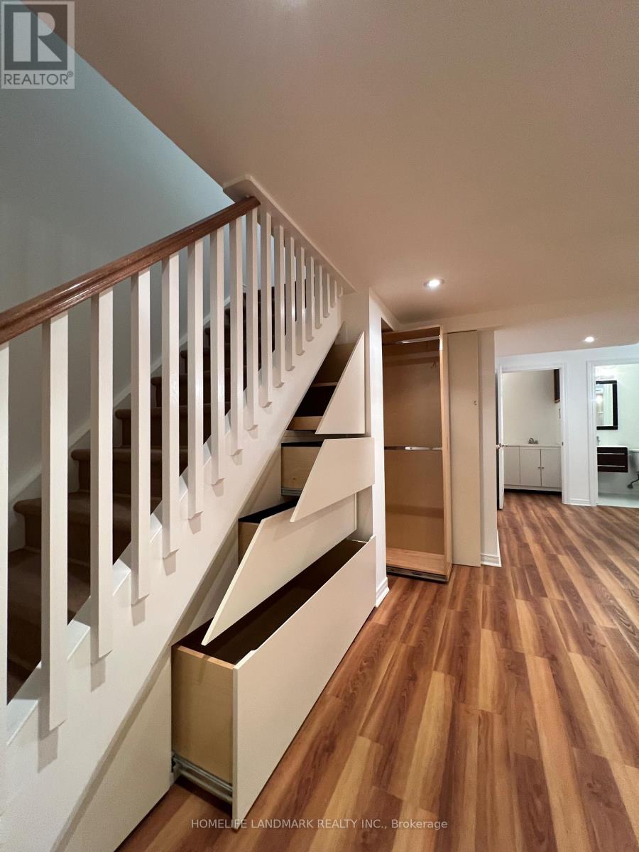 55 Quetico Drive, Richmond Hill, Ontario  L4B 4J2 - Photo 24 - N12560250