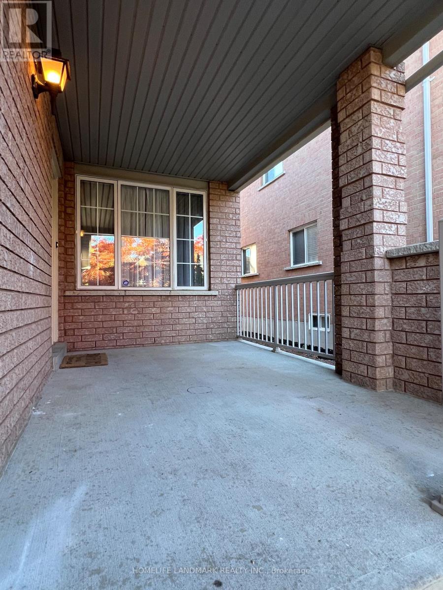 55 Quetico Drive, Richmond Hill, Ontario  L4B 4J2 - Photo 3 - N12560250