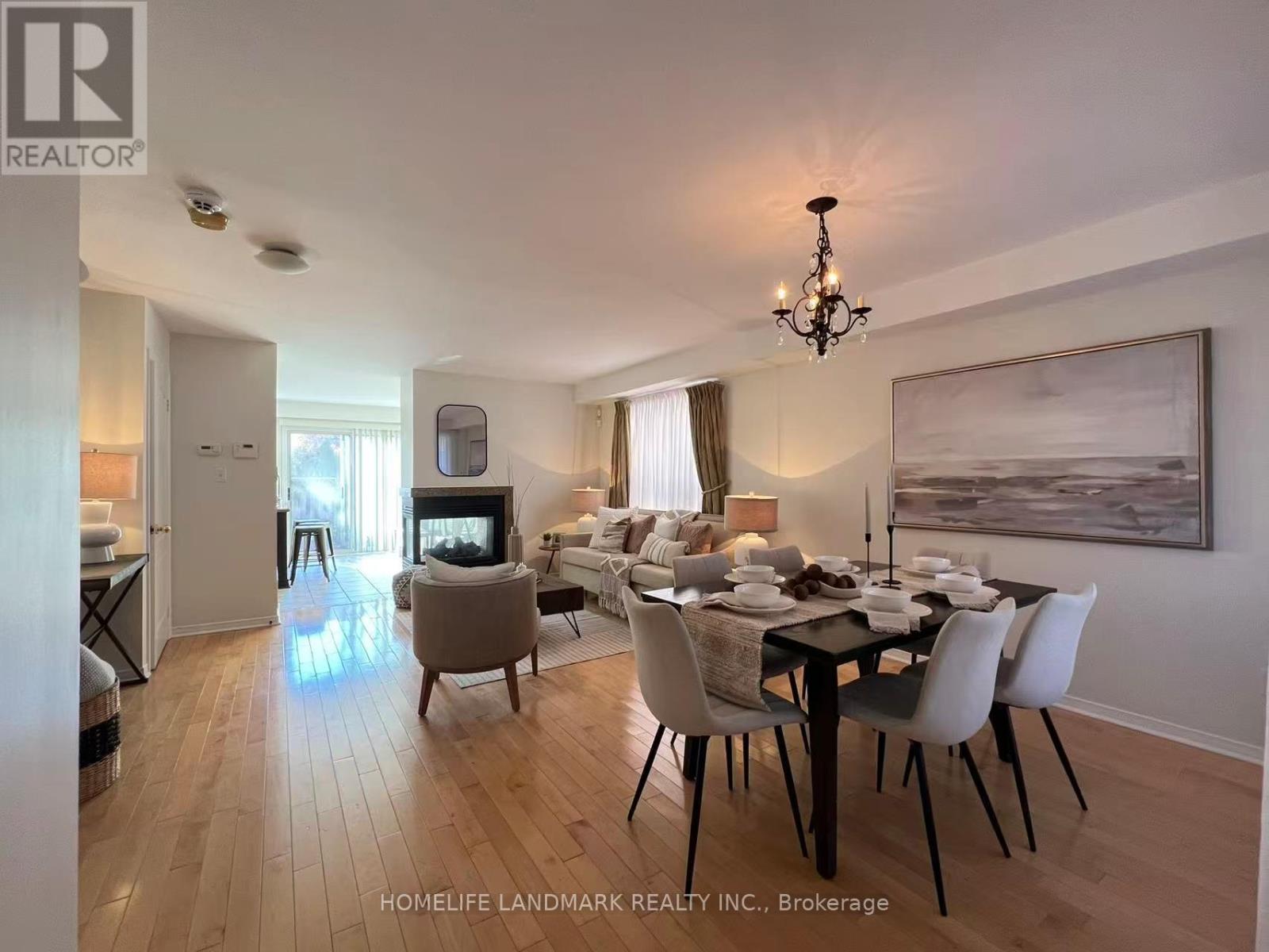 55 Quetico Drive, Richmond Hill, Ontario  L4B 4J2 - Photo 4 - N12560250