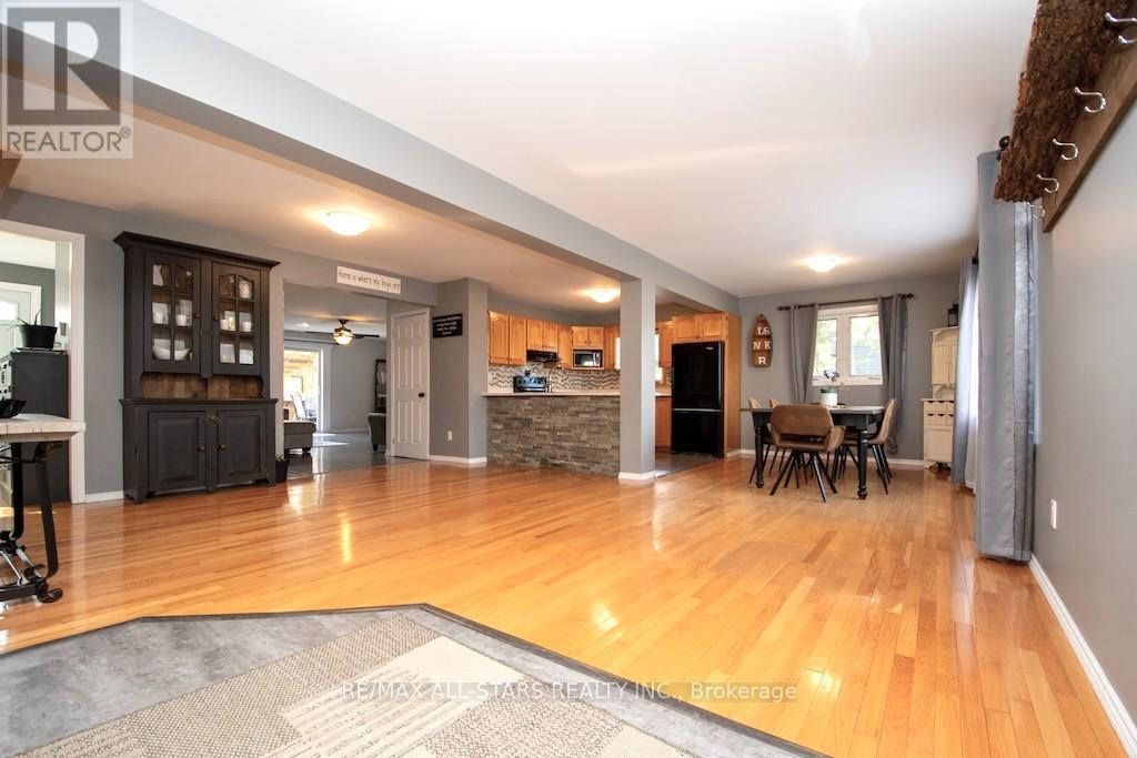 88 Golden Mile Road, Kawartha Lakes, Ontario K9V 4R5 - Photo 4 - X12560300
