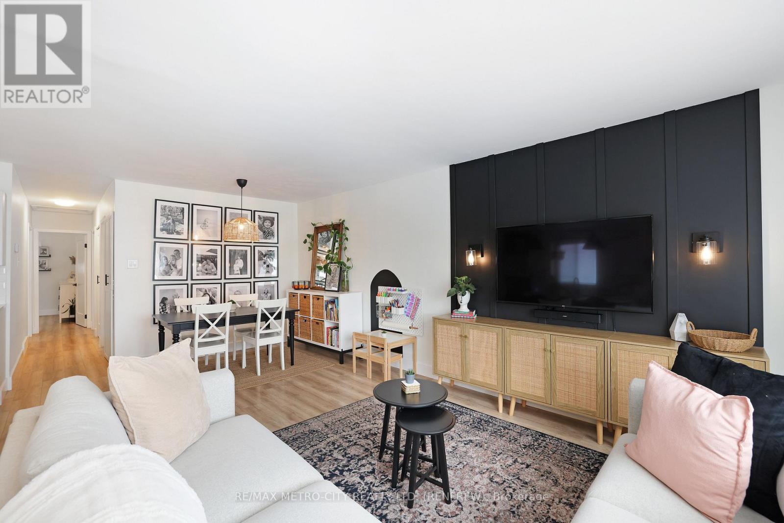 233 Airth Boulevard W, Renfrew, Ontario K7V 4B8 - Photo 16 - X12559032