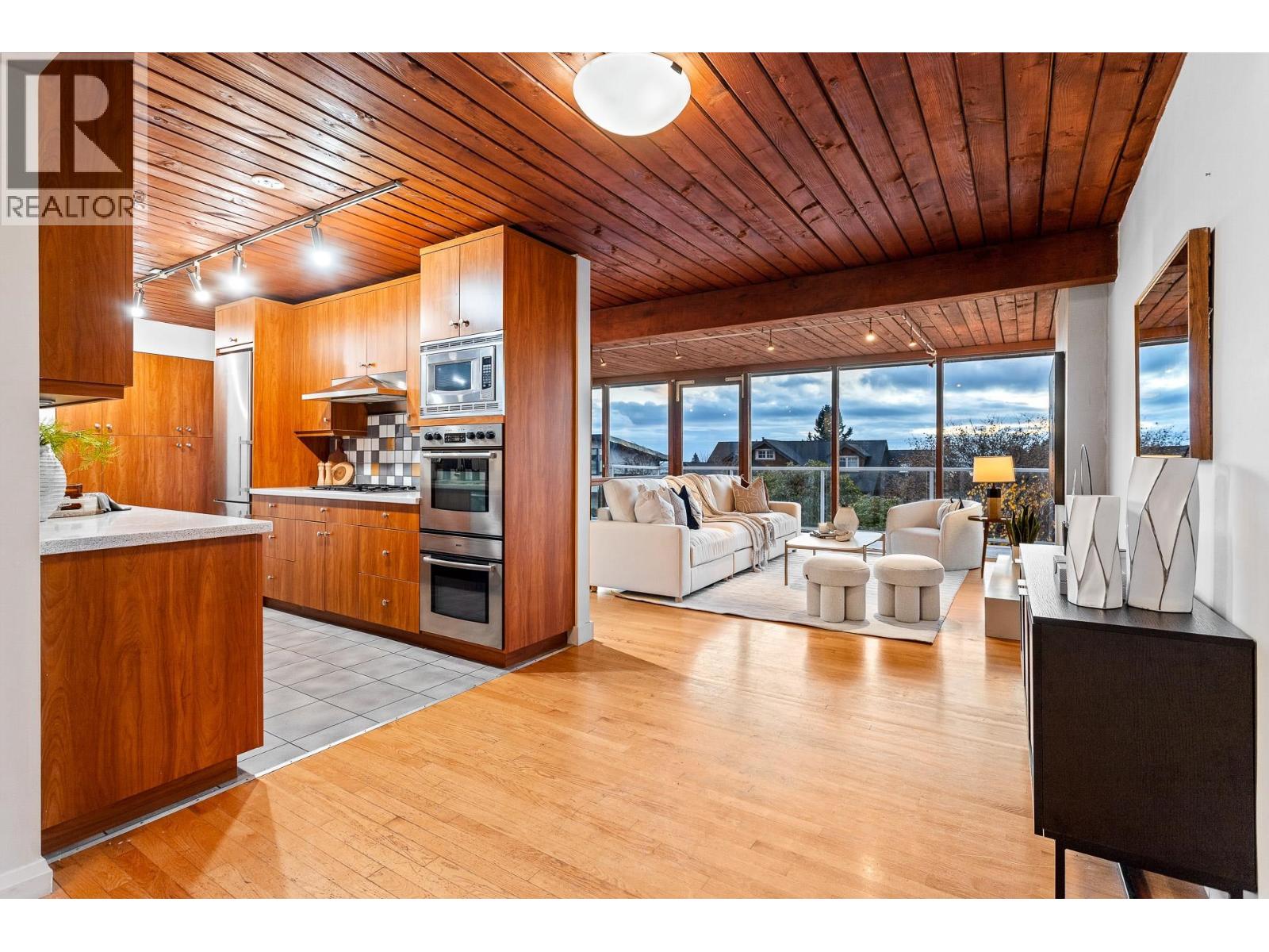 4150 Canterbury Crescent, North Vancouver, British Columbia  V7R 3N5 - Photo 10 - R3068670