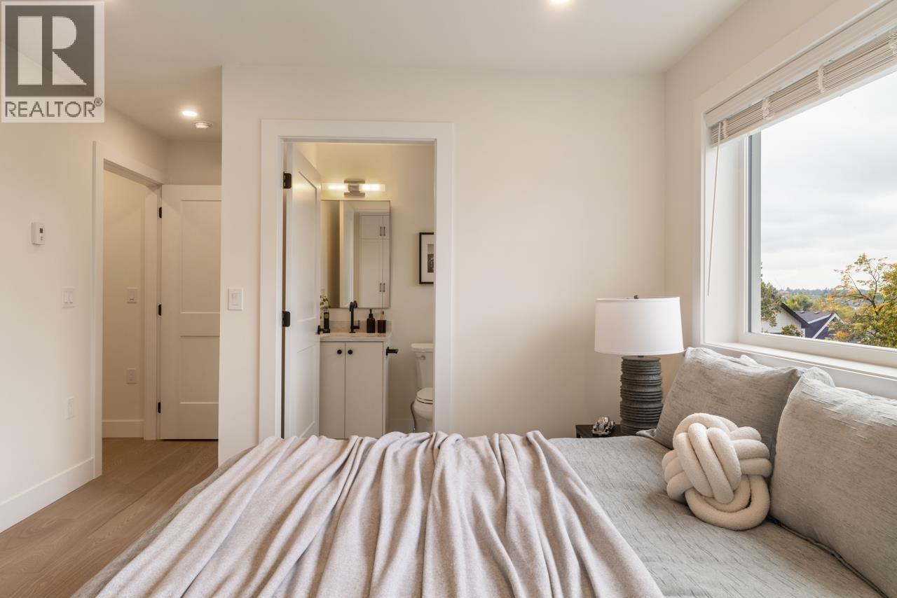 2049 E 4th Avenue, Vancouver, British Columbia  V5N 1K5 - Photo 29 - R3053590