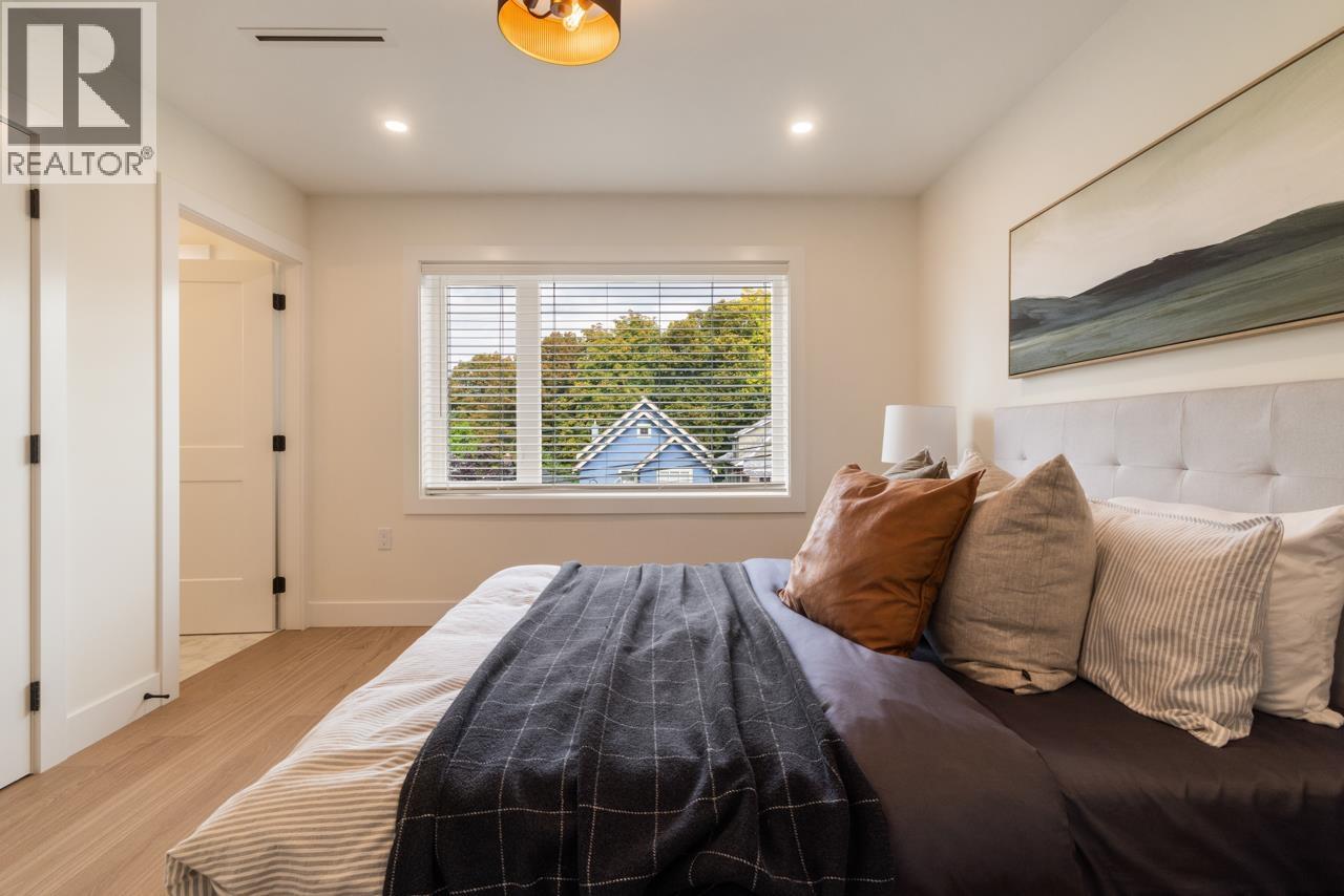 2049 E 4th Avenue, Vancouver, British Columbia  V5N 1K5 - Photo 17 - R3053590