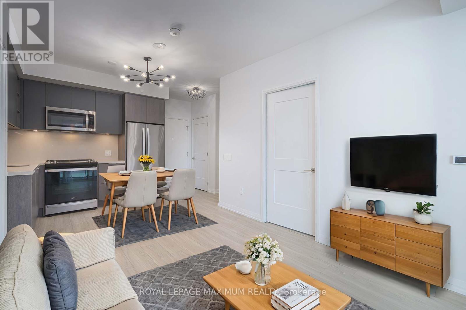 1018 - 50 Dunfield Avenue, Toronto, Ontario  M4S 3A4 - Photo 11 - C12558136