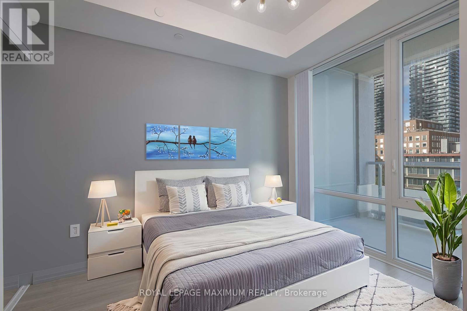 1018 - 50 Dunfield Avenue, Toronto, Ontario  M4S 3A4 - Photo 14 - C12558136