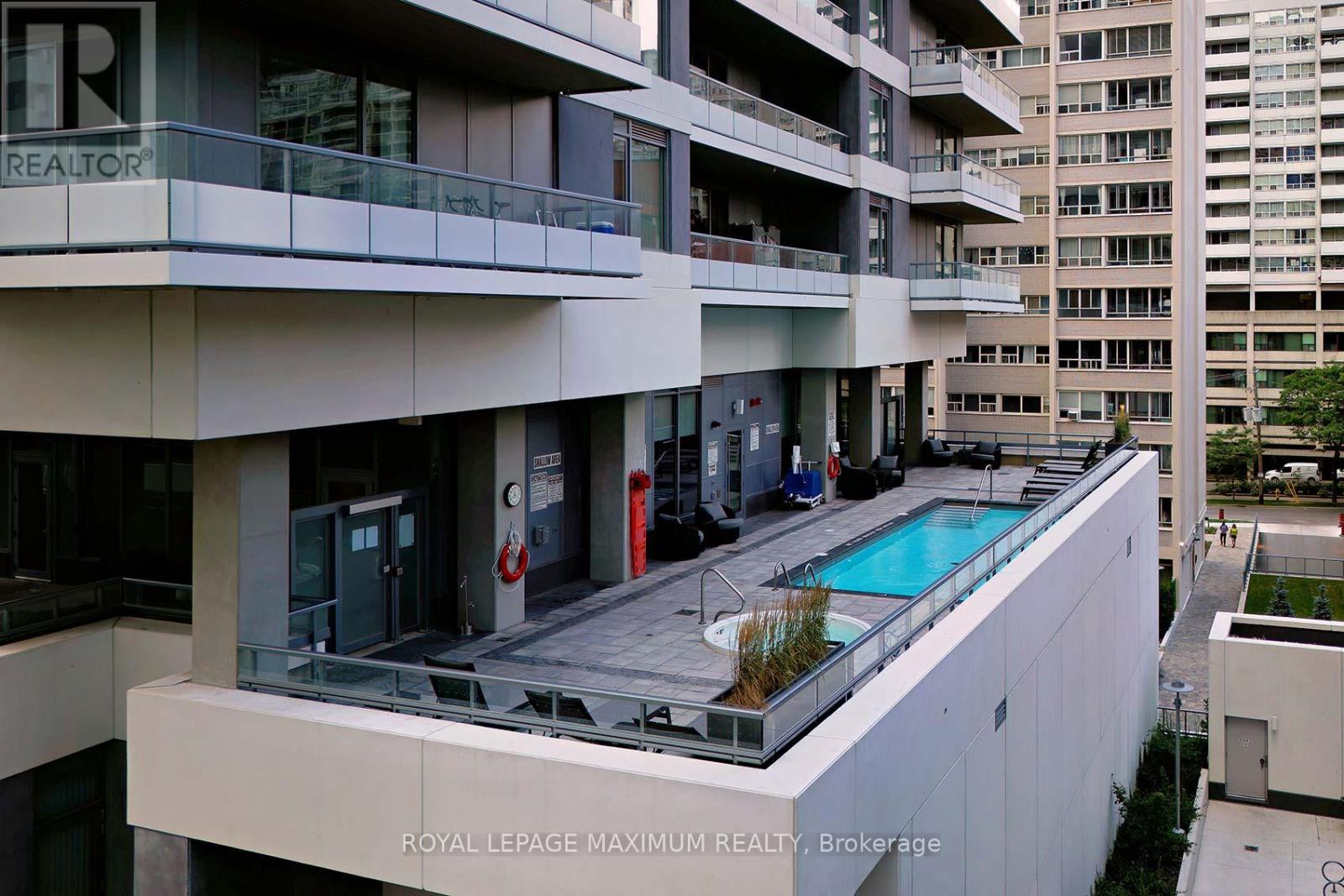 1018 - 50 Dunfield Avenue, Toronto, Ontario  M4S 3A4 - Photo 23 - C12558136