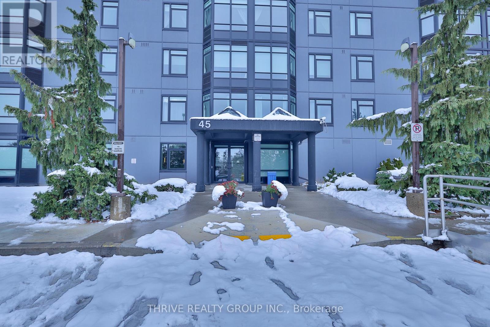 1504 - 45 Pond Mills Road, London South, Ontario  N5Z 4W5 - Photo 2 - X12560302