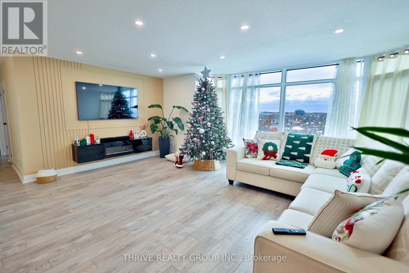 1504 - 45 Pond Mills Road, London South, Ontario  N5Z 4W5 - Photo 6 - X12560302