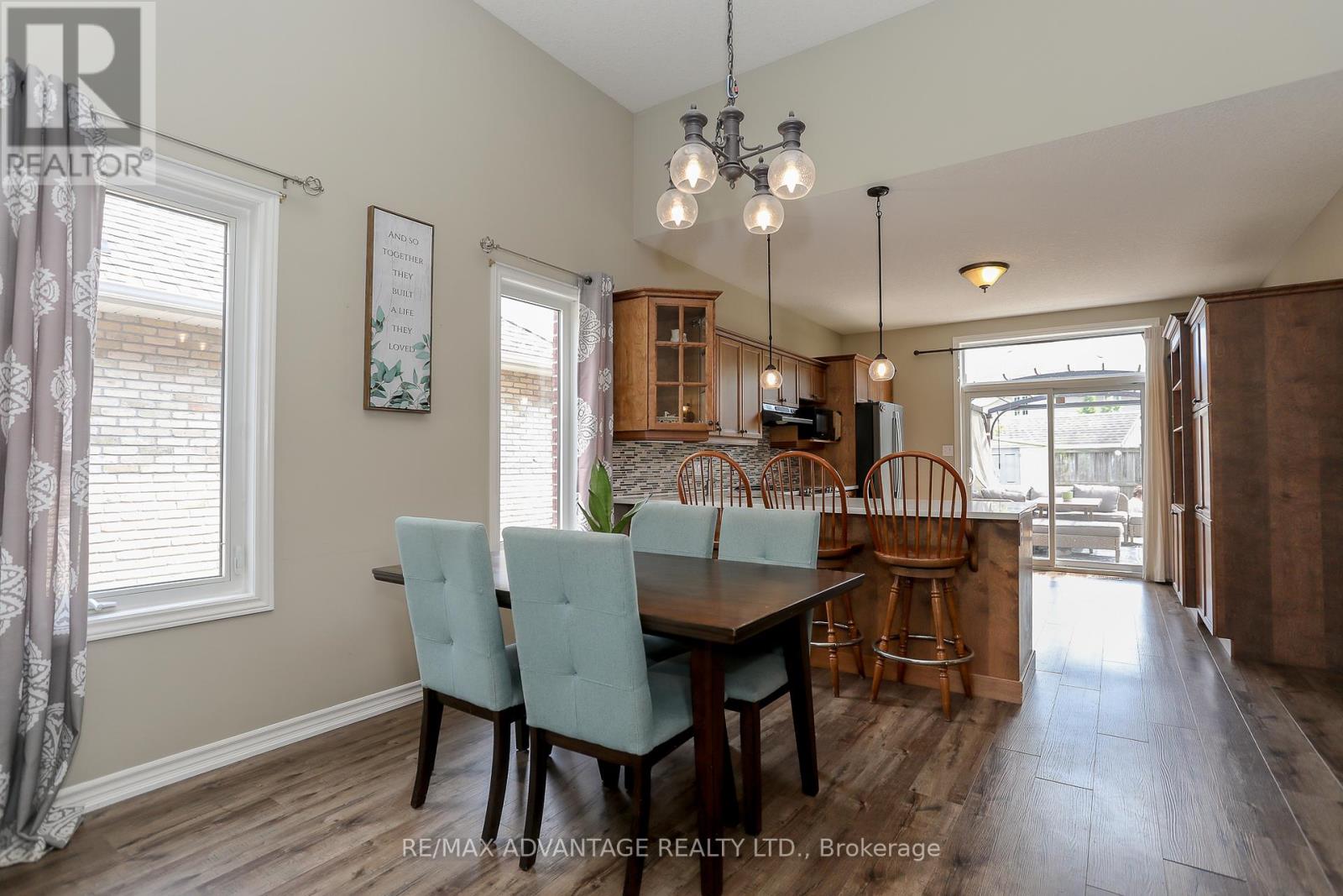 78 Hummingbird Lane, St. Thomas, Ontario  N5R 6M8 - Photo 10 - X12560336