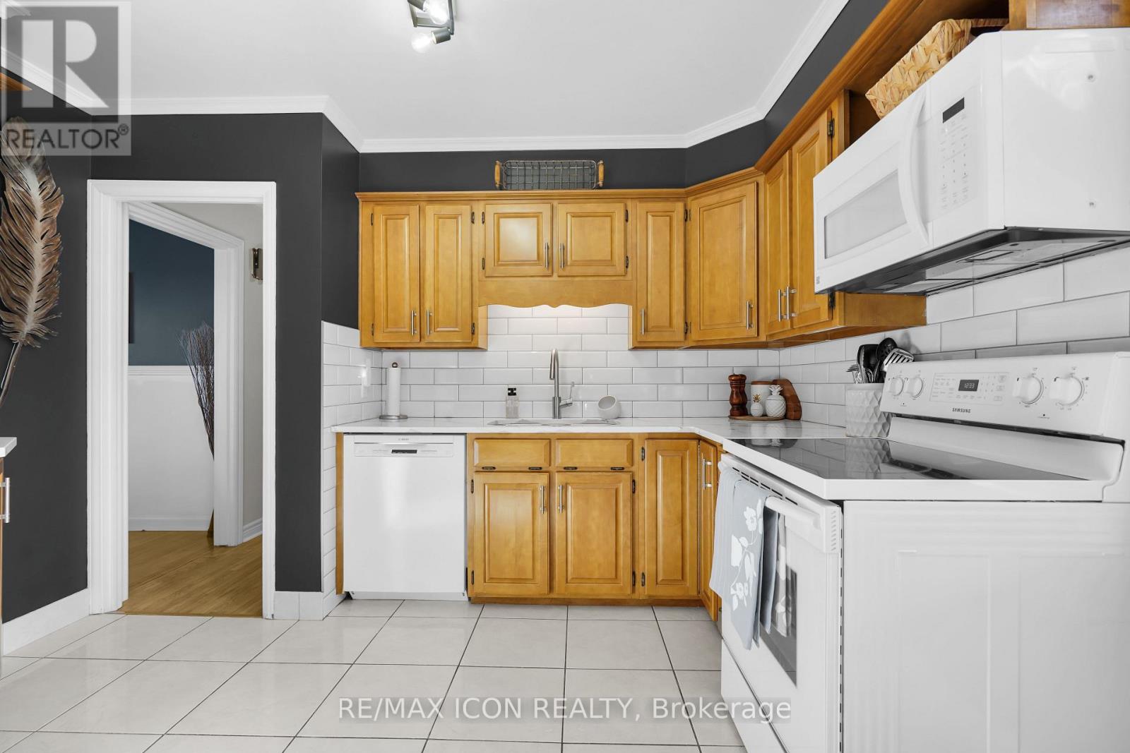 4 Sinclair Avenue, St. Thomas, Ontario N5R 3A8 - Photo 16 - X12560410