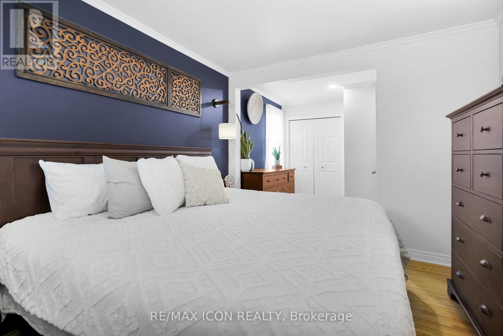 4 Sinclair Avenue, St. Thomas, Ontario N5R 3A8 - Photo 23 - X12560410