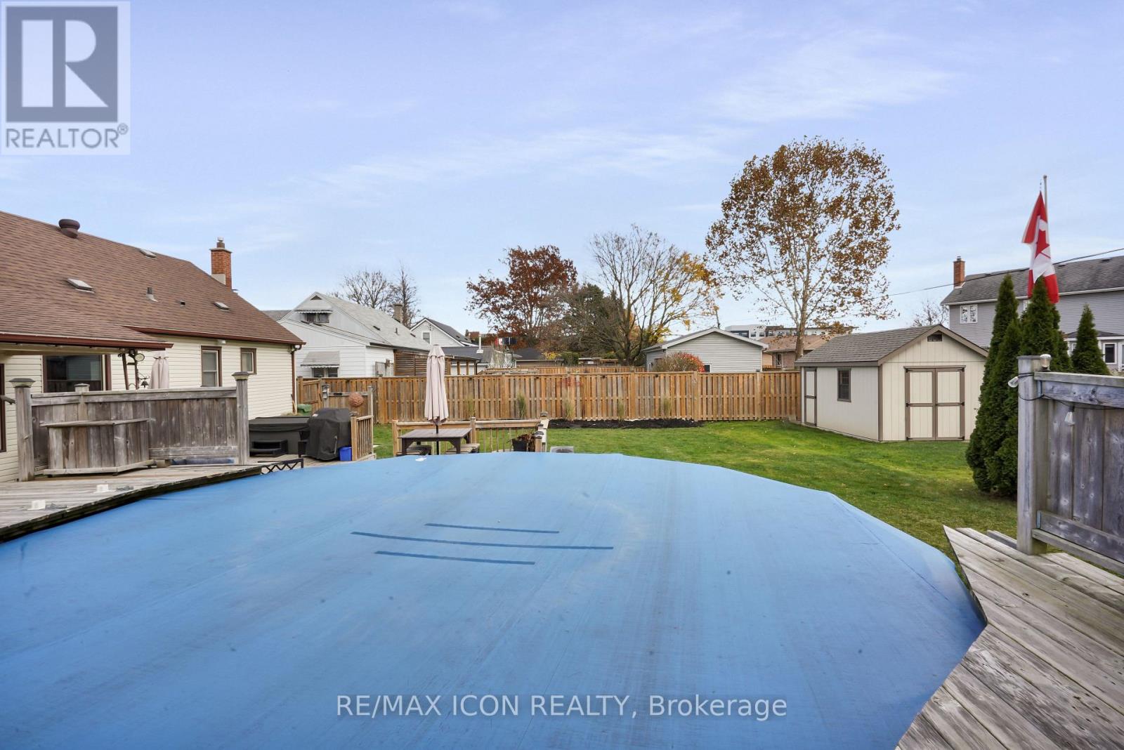 4 Sinclair Avenue, St. Thomas, Ontario N5R 3A8 - Photo 41 - X12560410