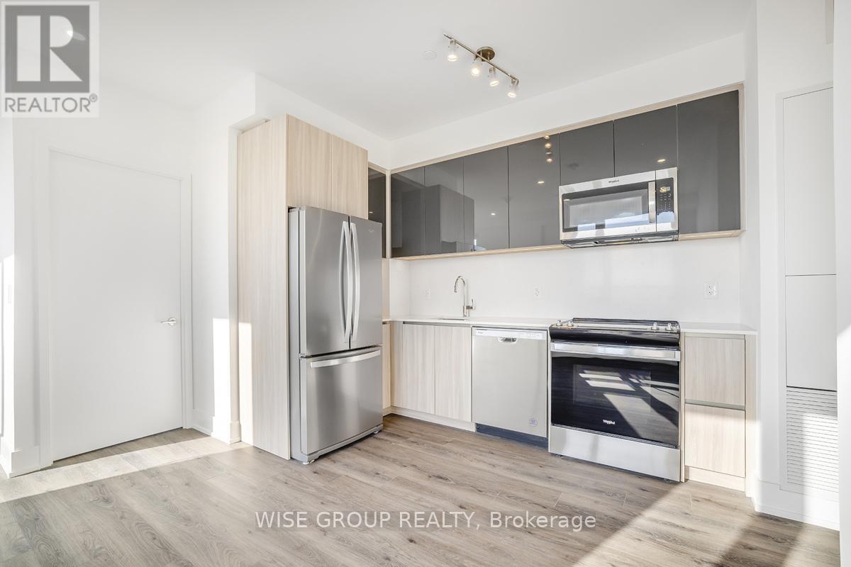 1215 - 3100 Keele Street, Toronto, Ontario  M3M 0E1 - Photo 12 - W12560152