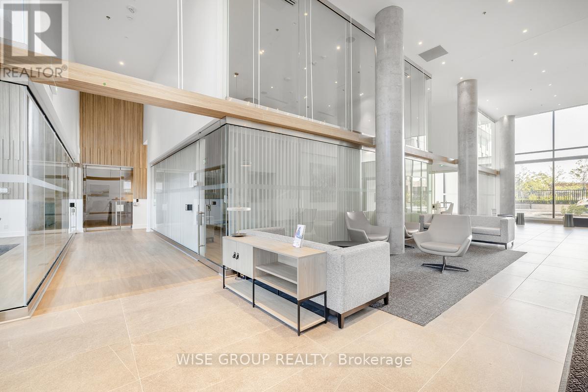 1215 - 3100 Keele Street, Toronto, Ontario  M3M 0E1 - Photo 4 - W12560152