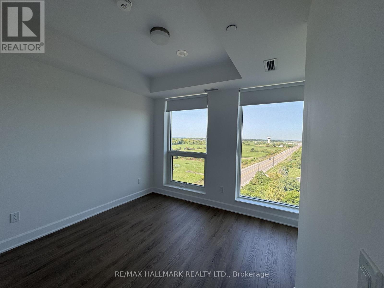 1111 - 3240 William Coltson Avenue, Oakville, Ontario  L6H 8C8 - Photo 21 - W12560202