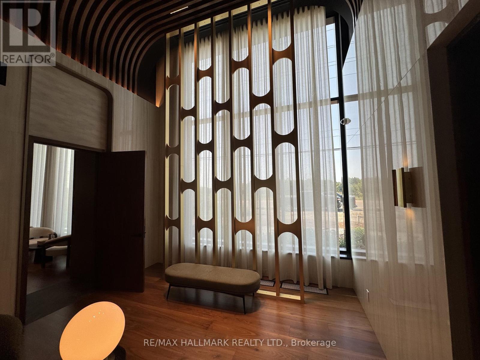 1111 - 3240 William Coltson Avenue, Oakville, Ontario  L6H 8C8 - Photo 3 - W12560202