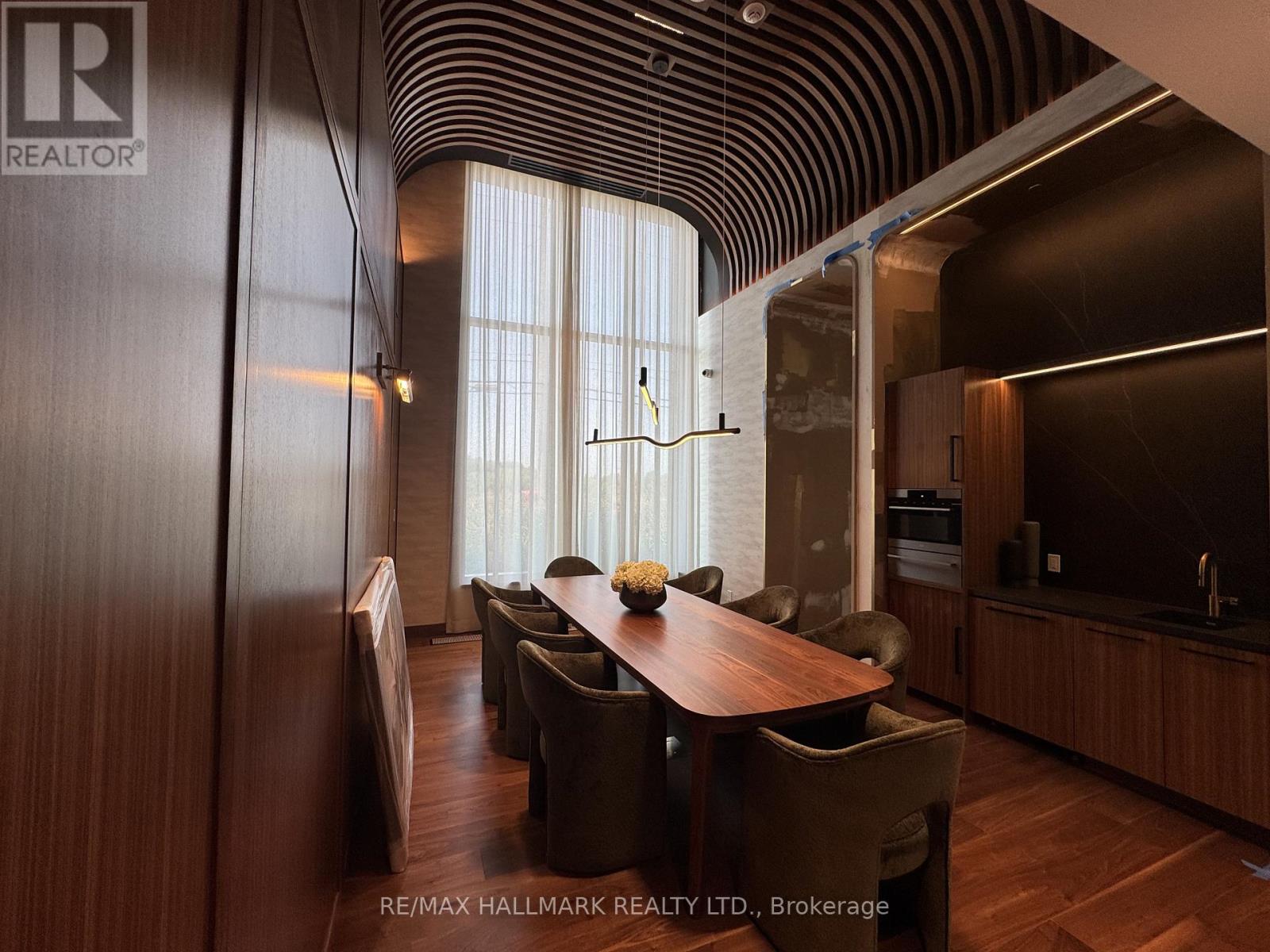 1111 - 3240 William Coltson Avenue, Oakville, Ontario  L6H 8C8 - Photo 6 - W12560202