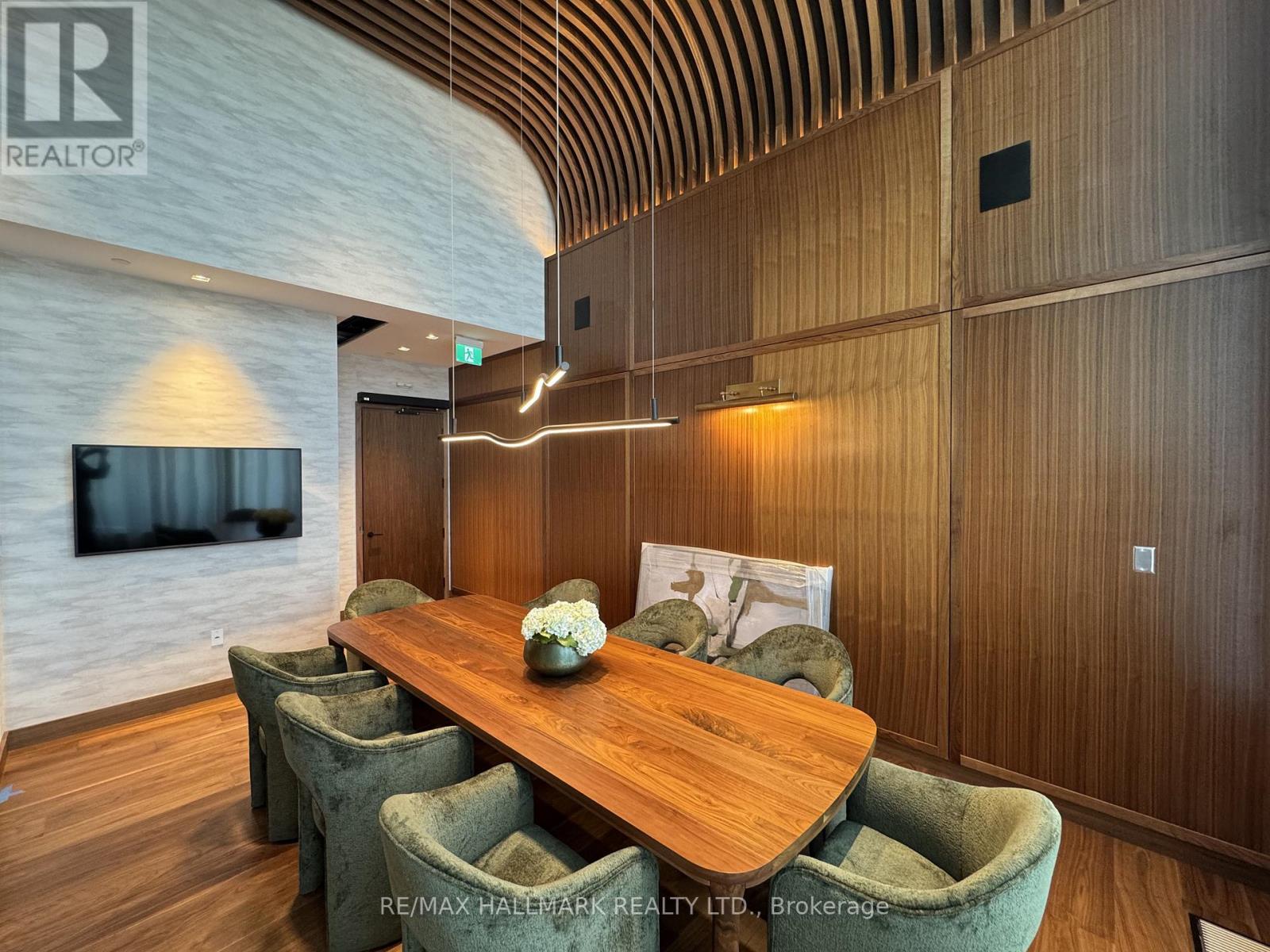 1111 - 3240 William Coltson Avenue, Oakville, Ontario  L6H 8C8 - Photo 7 - W12560202