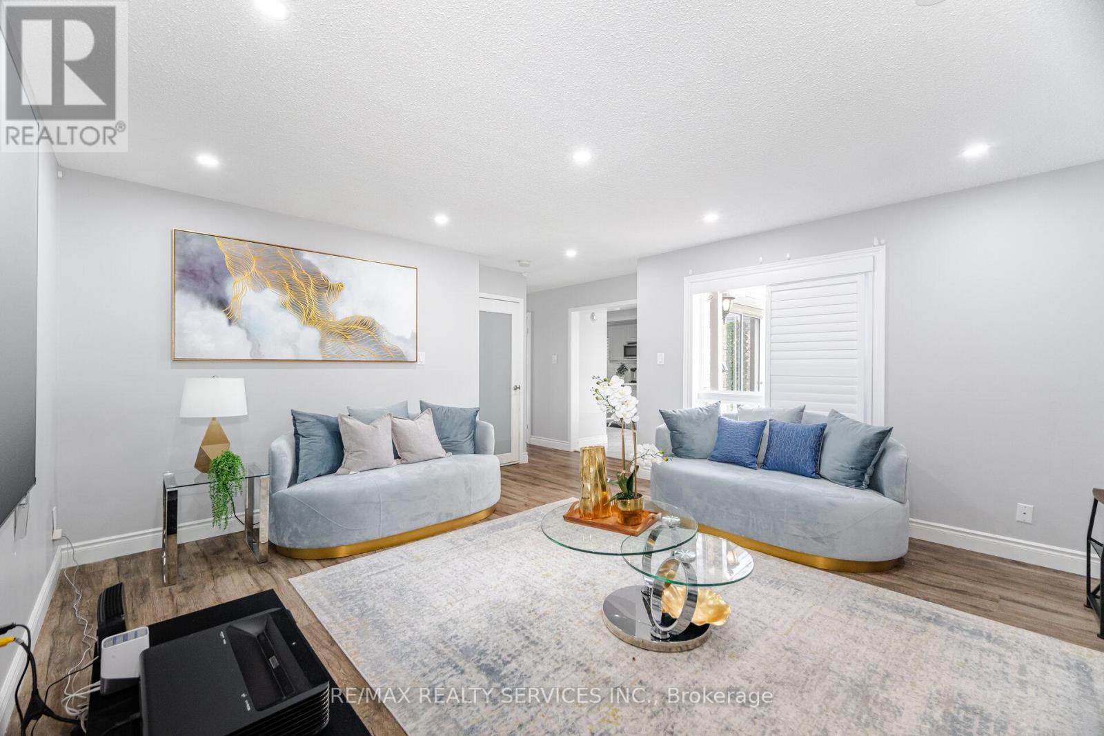 34 Chipmunk Crescent, Brampton, Ontario  L6R 1B3 - Photo 15 - W12560224