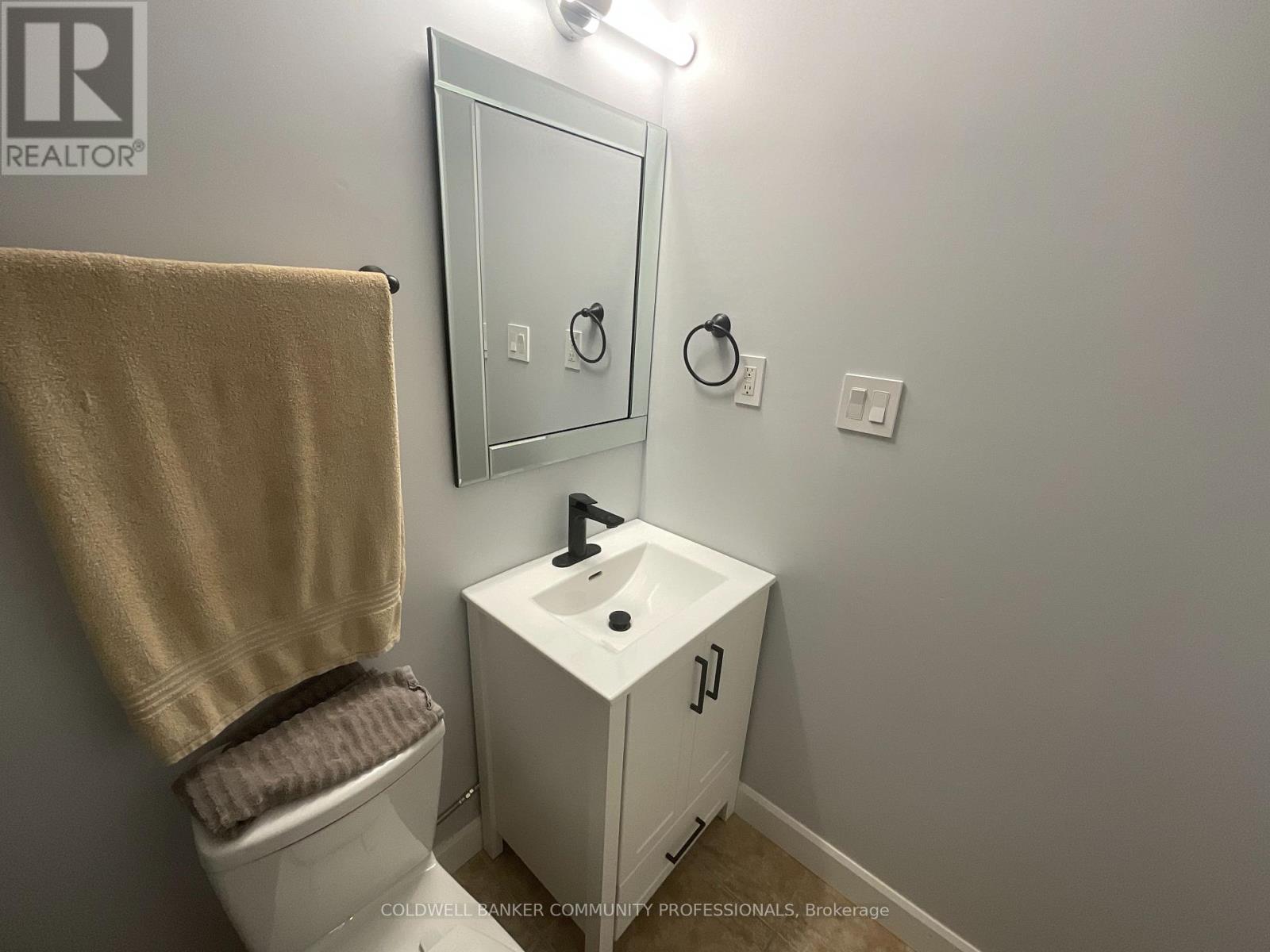 108 - 1212 Fennell Avenue E, Hamilton, Ontario  L8T 1T2 - Photo 12 - X12560156