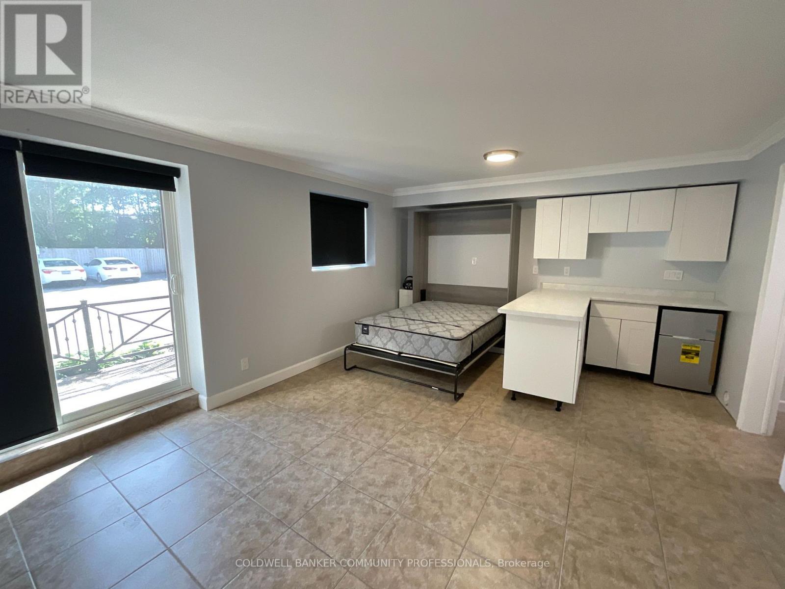 108 - 1212 Fennell Avenue E, Hamilton, Ontario  L8T 1T2 - Photo 9 - X12560156