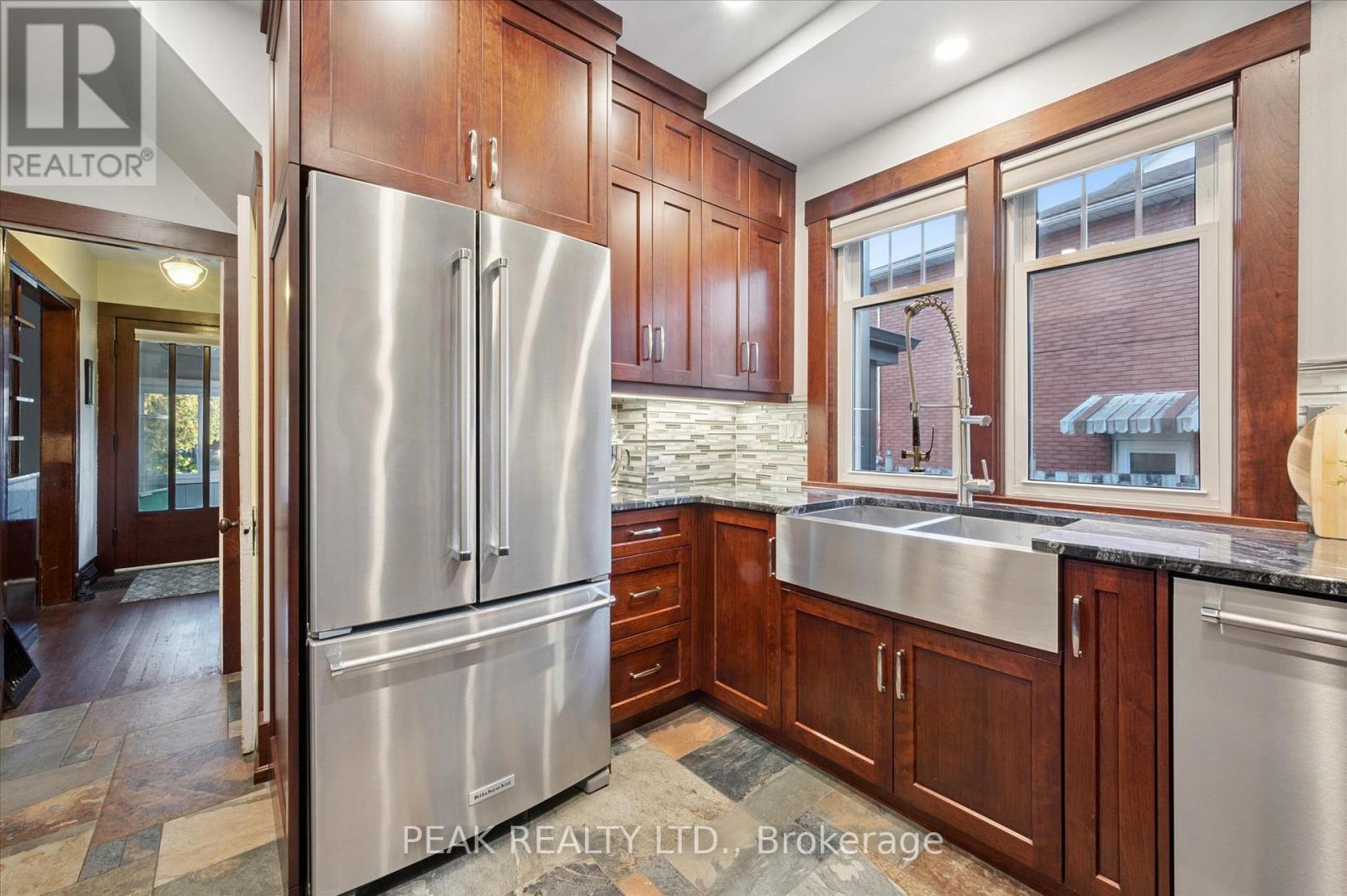 482 Wellington Street N, Kitchener, Ontario  N2H 5L5 - Photo 12 - X12560174