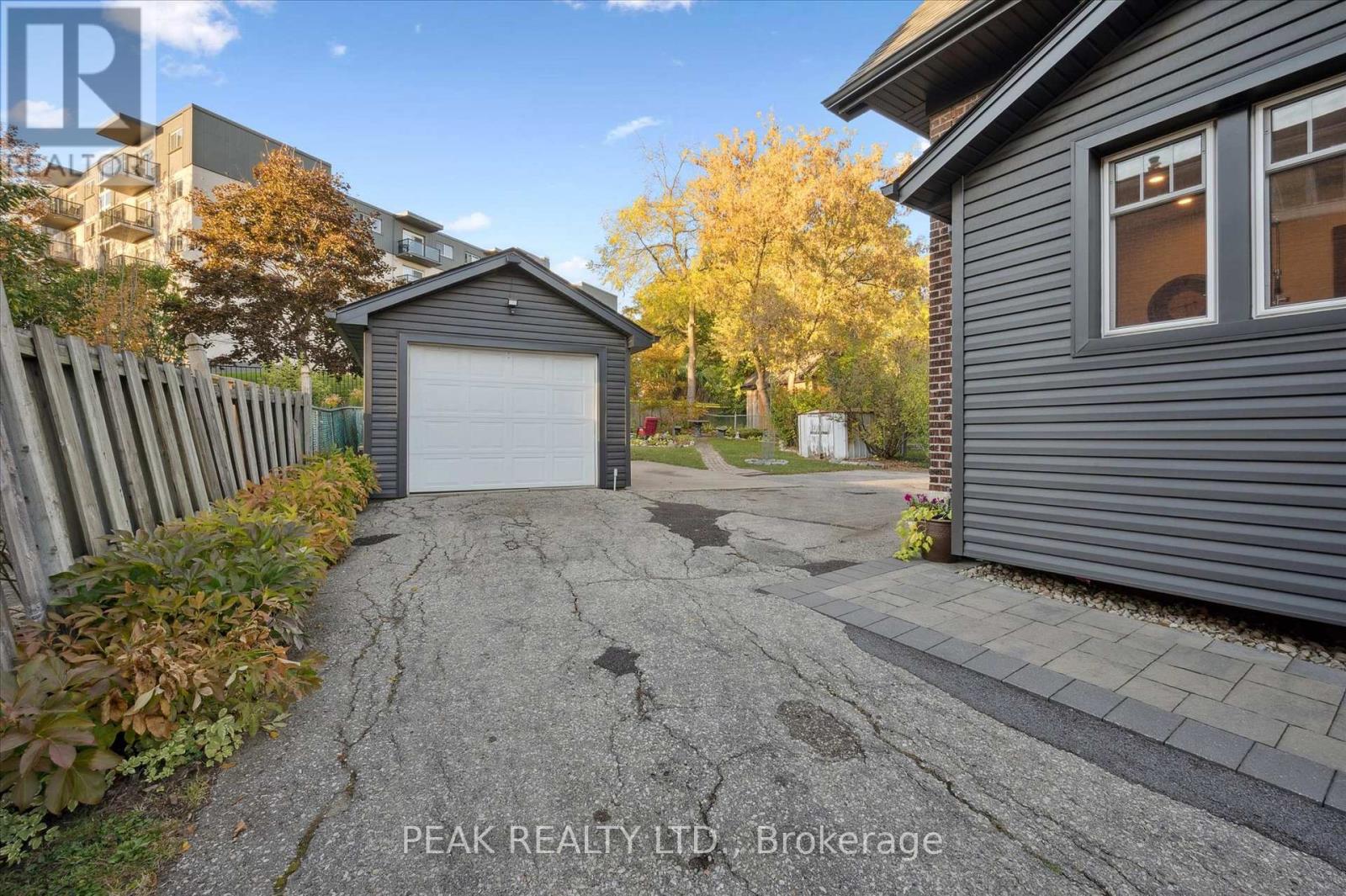 482 Wellington Street N, Kitchener, Ontario  N2H 5L5 - Photo 26 - X12560174