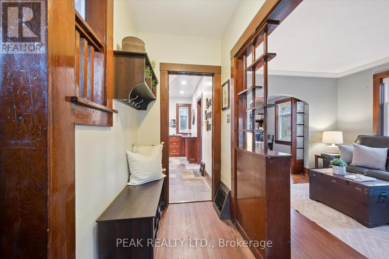 482 Wellington Street N, Kitchener, Ontario  N2H 5L5 - Photo 5 - X12560174